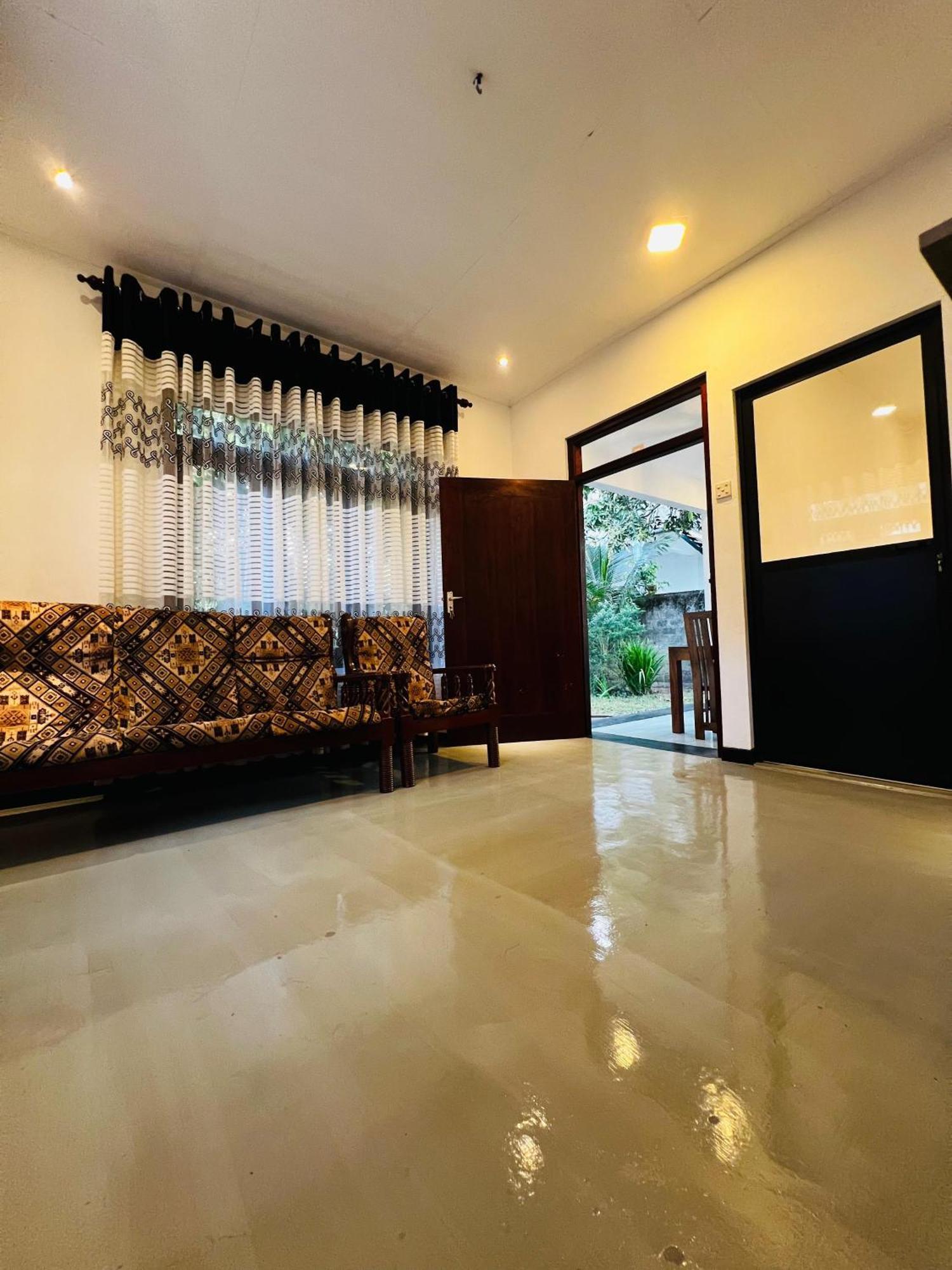 Вилла The Mango Retreat Мирисса Экстерьер фото